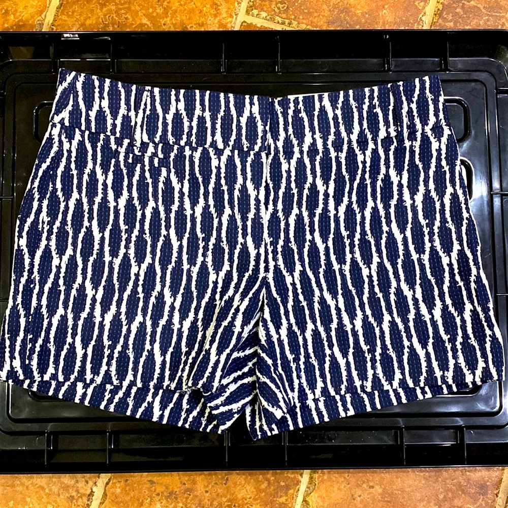LOFT shorts size 0 new with tags